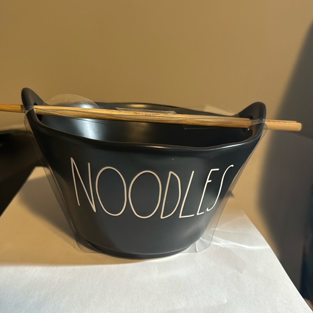 Rae Dunn black Noodles Bowl